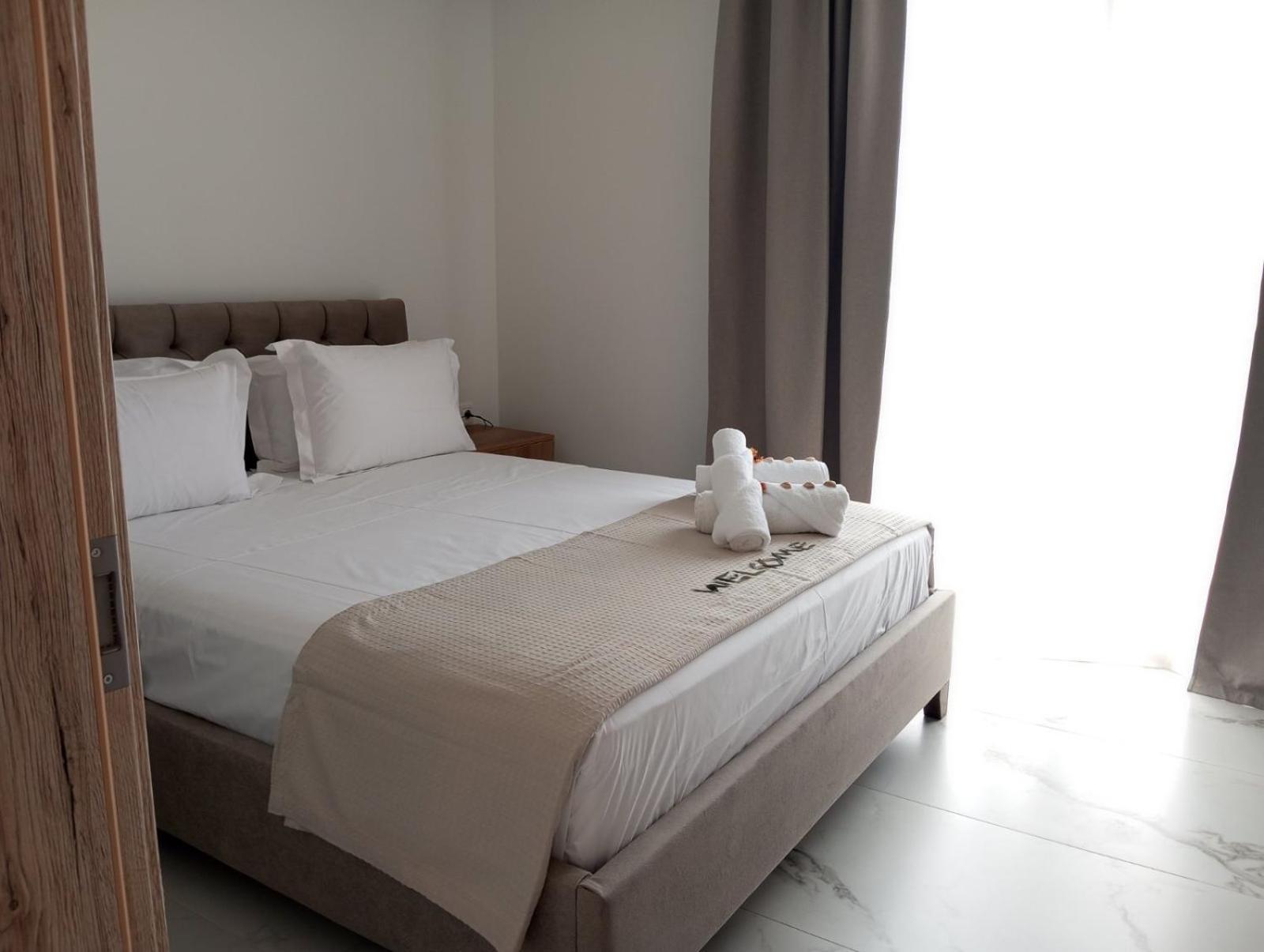 Three Charites Resort Gialova Extérieur photo