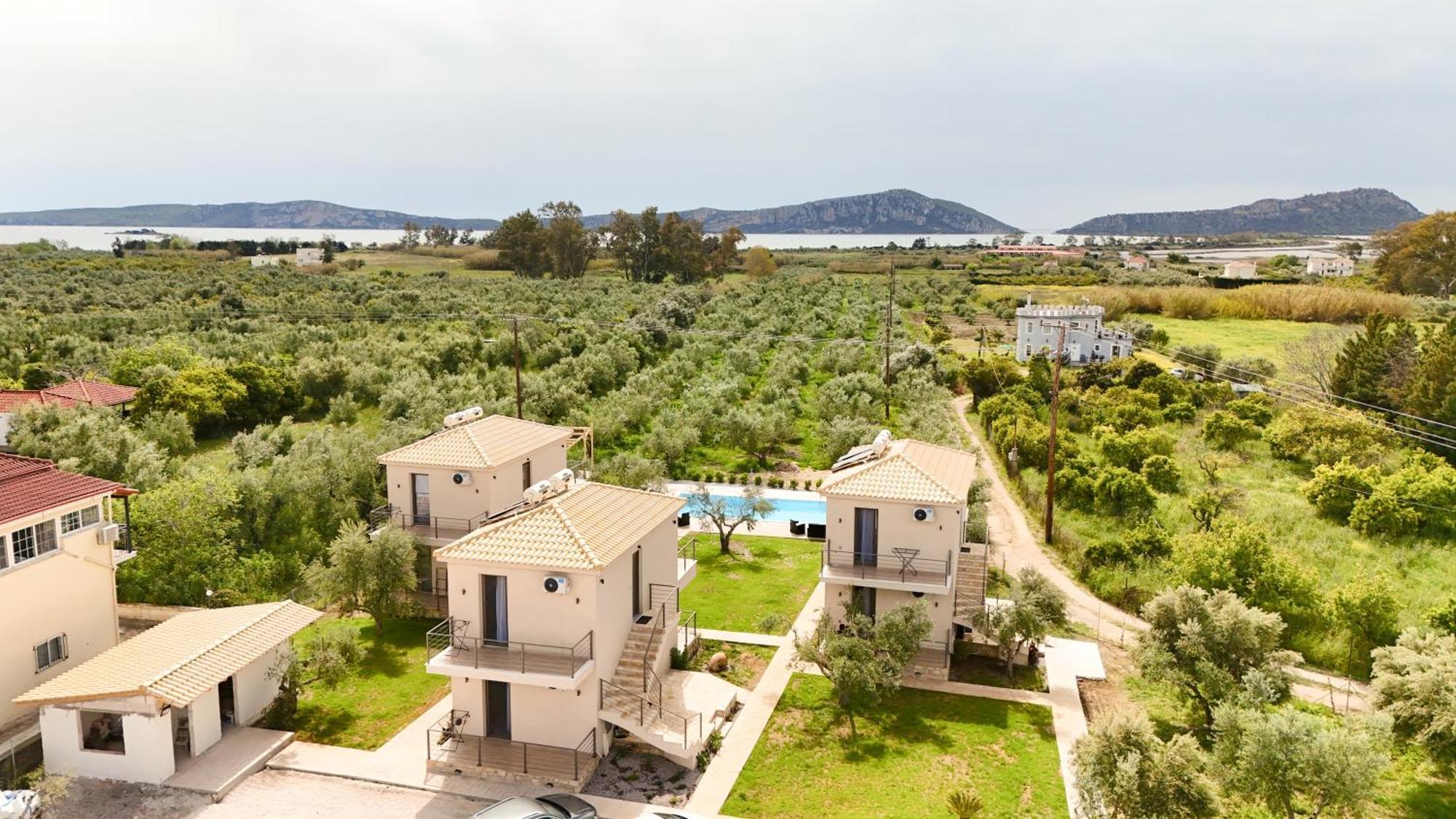 Three Charites Resort Gialova Extérieur photo