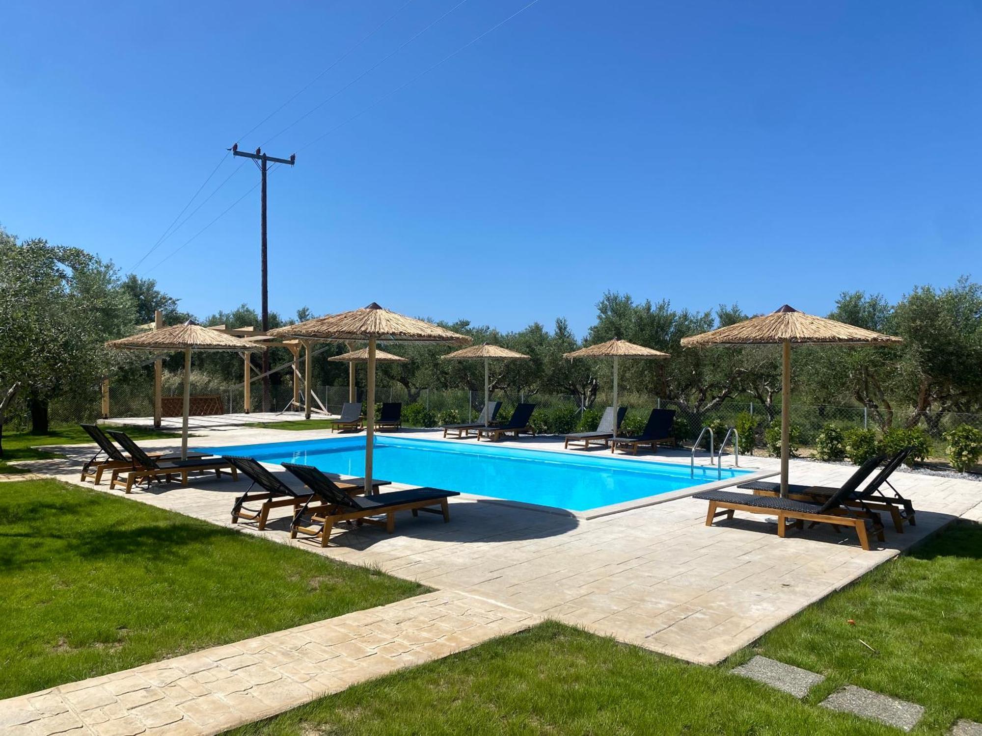 Three Charites Resort Gialova Extérieur photo