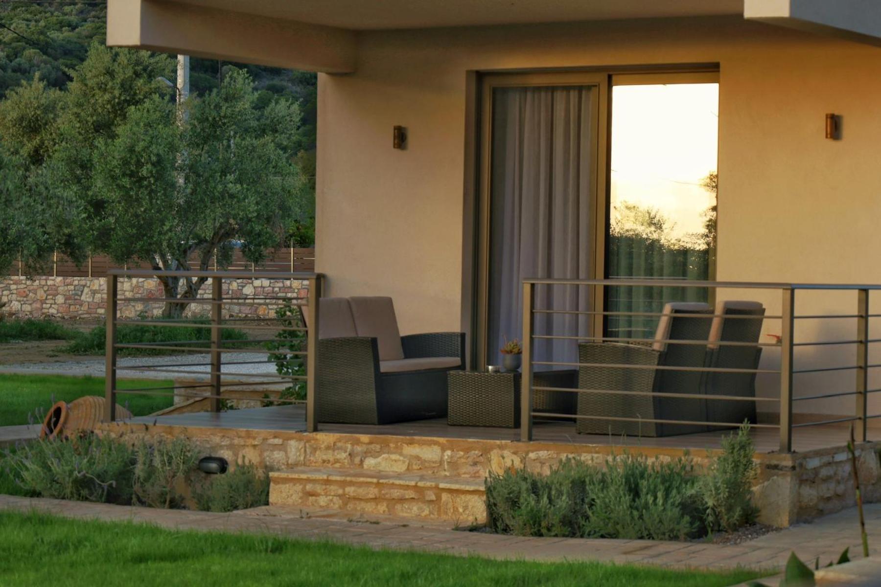 Three Charites Resort Gialova Extérieur photo